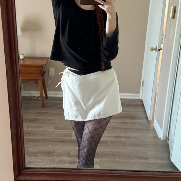 Salter House Bunny Skort - Picture 6 of 6